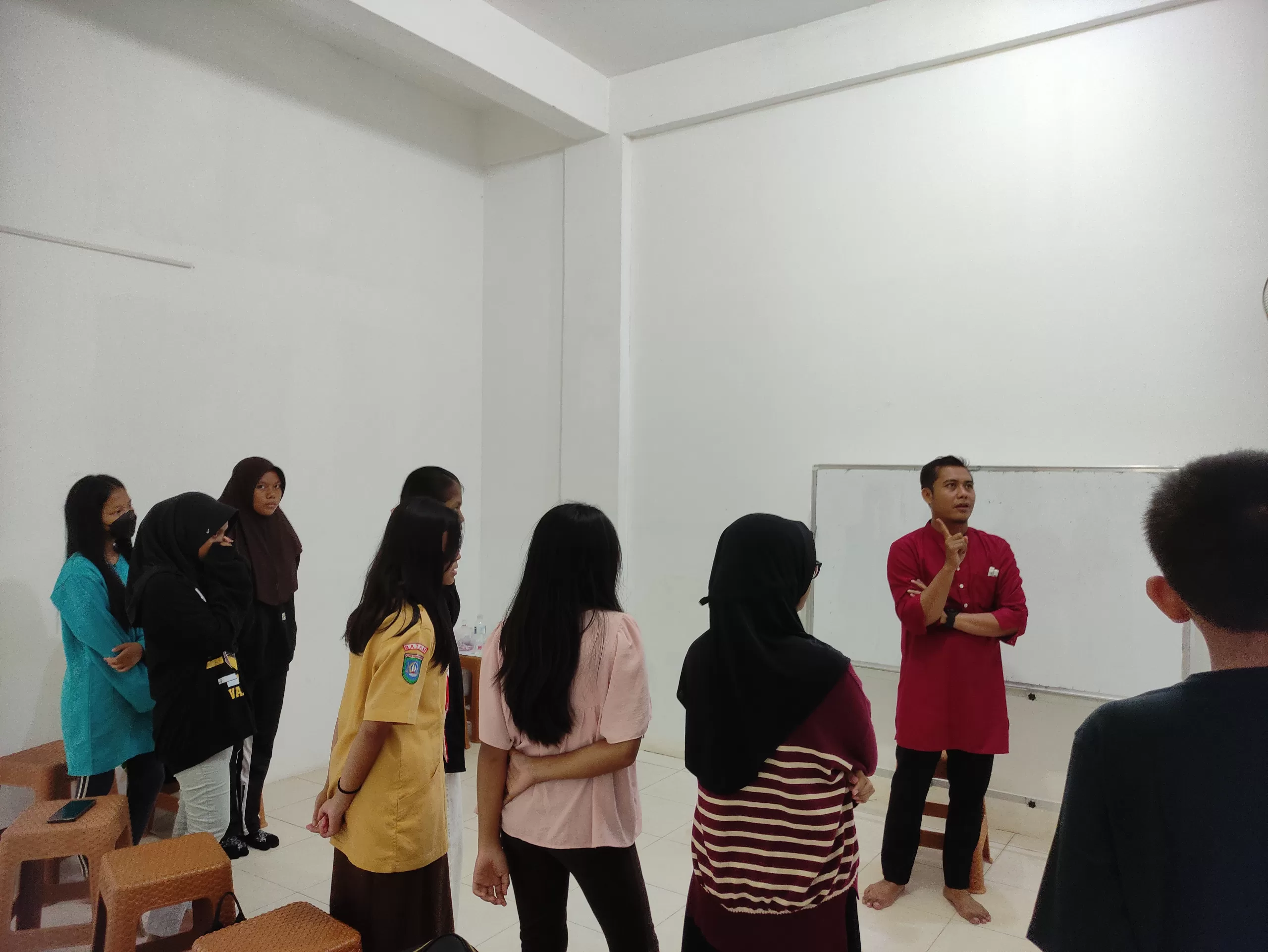 kursus bahasa inggris pelajar batam, kursus bahasa inggris anak batam